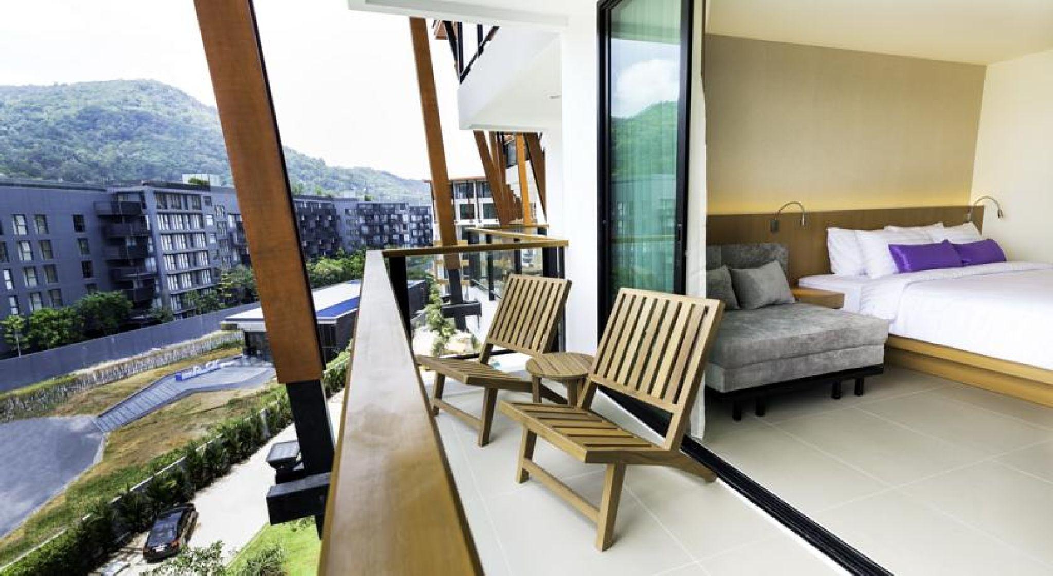 The Lunar Patong Phuket Екстериор снимка